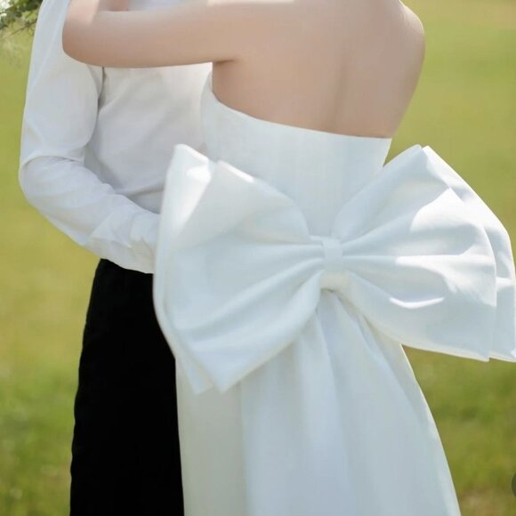 White Satin Large Bow Floor-Length Bow Sash, Wedding Dress Embellishment - Picture 1 of 5
